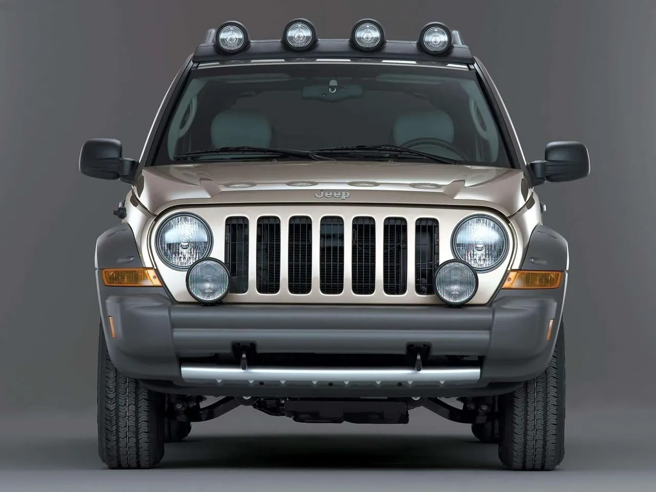 Jeep Liberty Renegade 3.7 (2005) - Front