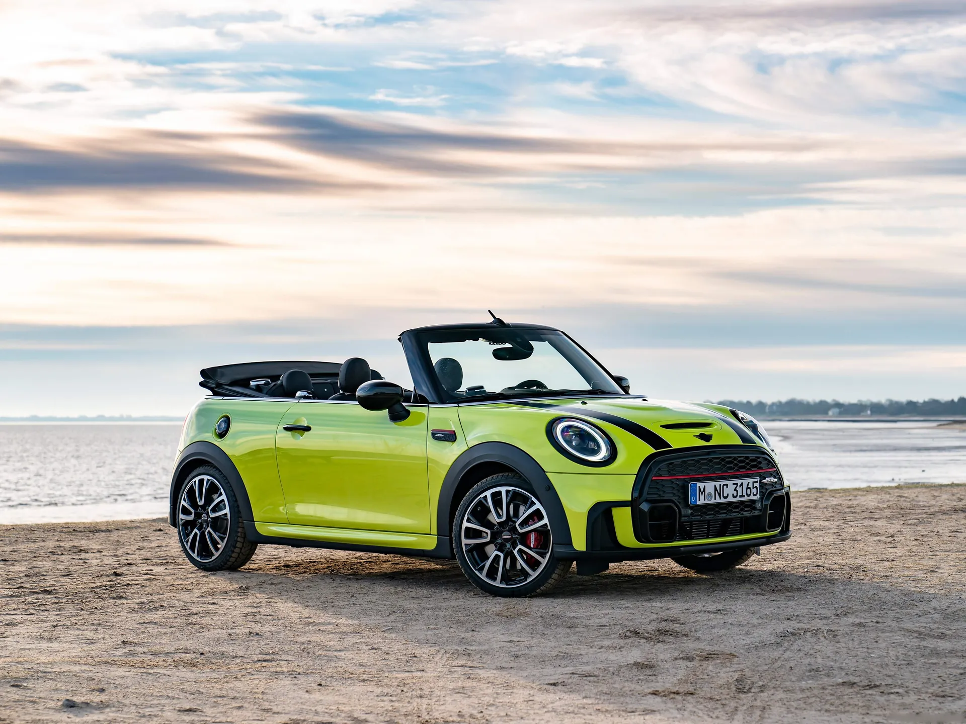 Mini John Cooper Works Convertible (2022)