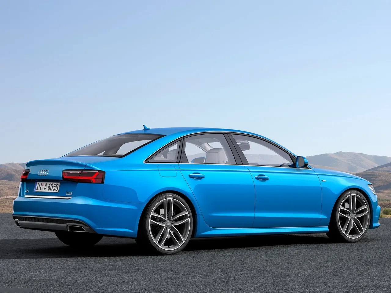 Audi A6 (2015) – zadní tříčtvrteční pohled