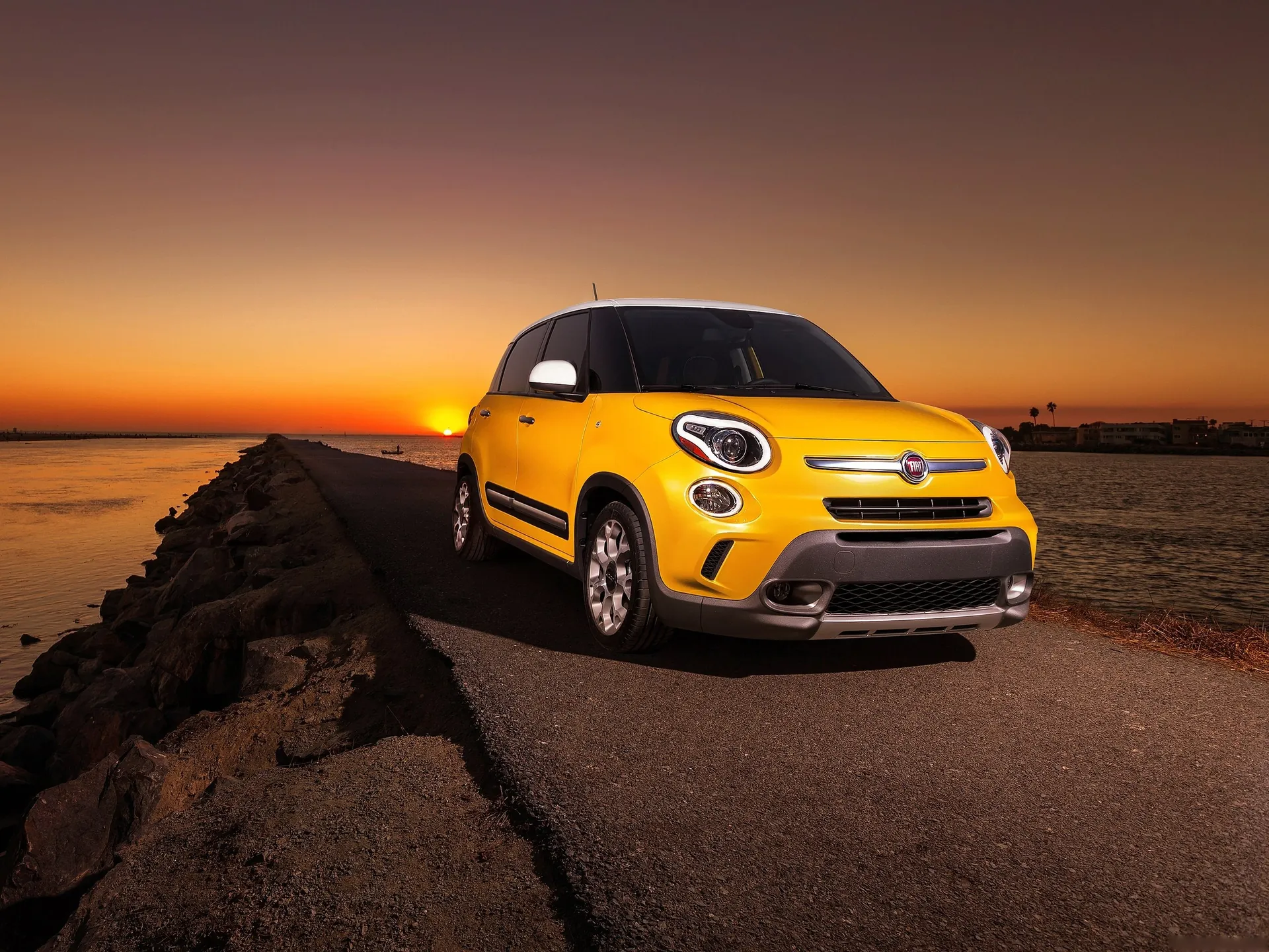 Fiat 500L [US] (2014)