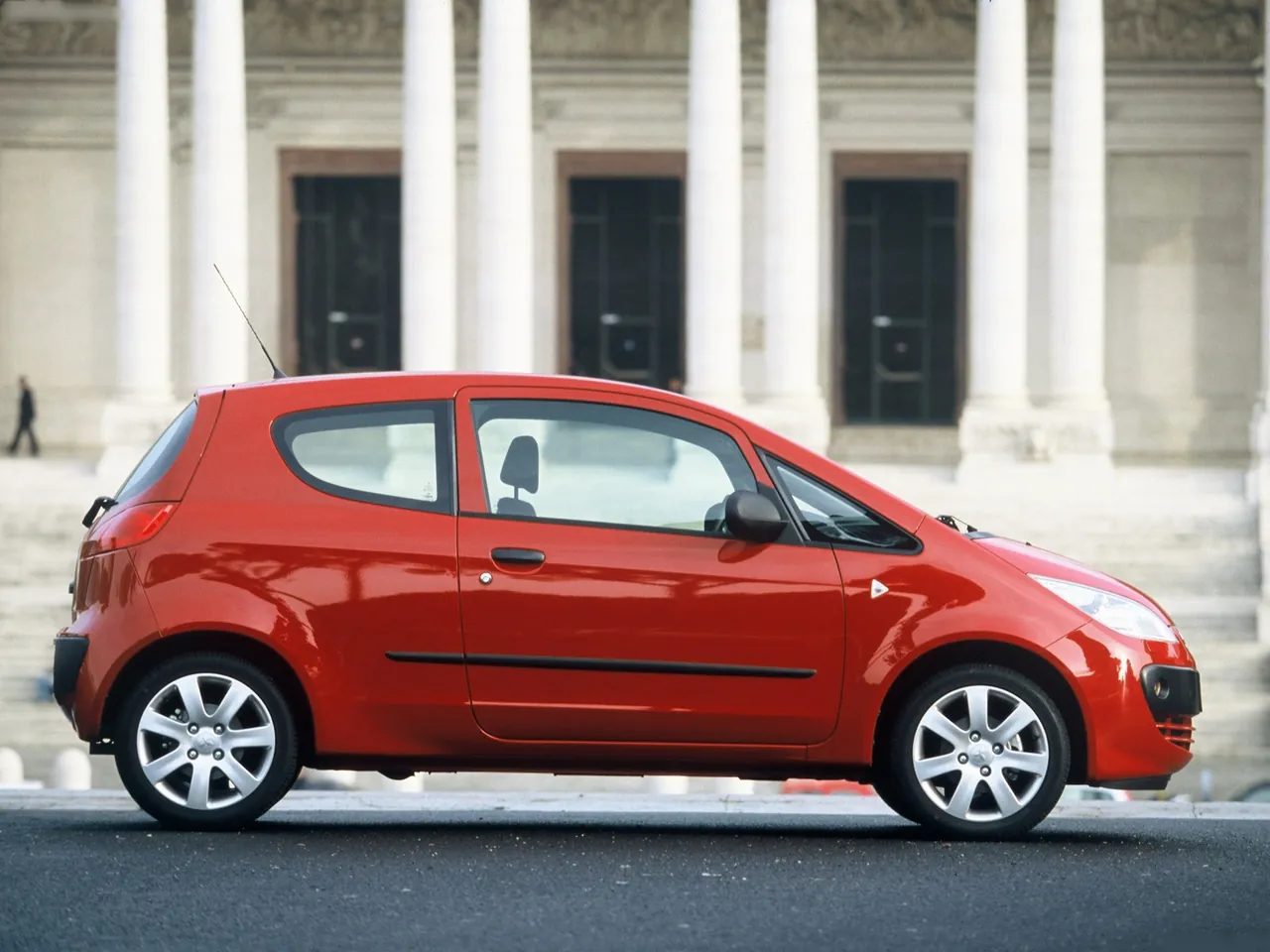 Mitsubishi Colt CZ3 (2005) – boční profil