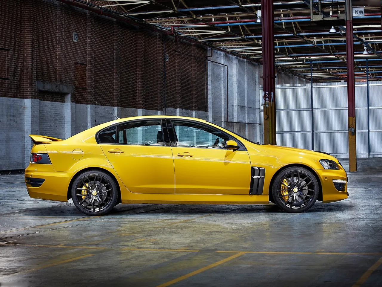 HSV GTS 25th Anniversary (2012) – boční profil