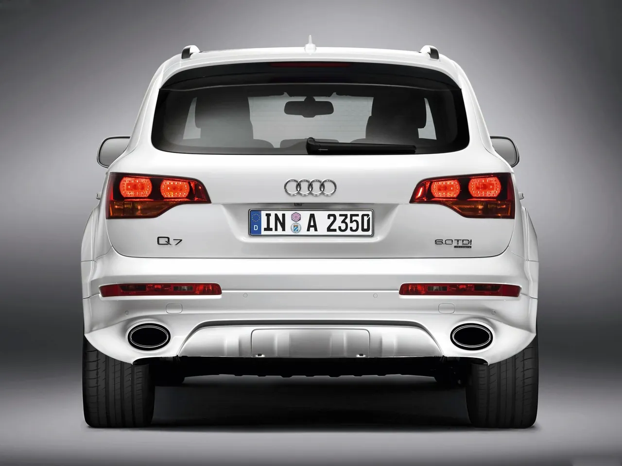 Audi Q7 V12 TDI (2009) – zezadu