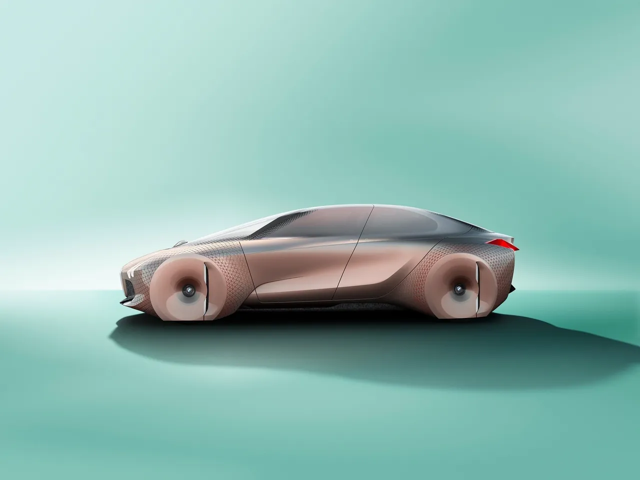 BMW Vision Next 100 Concept (2016) – boční profil