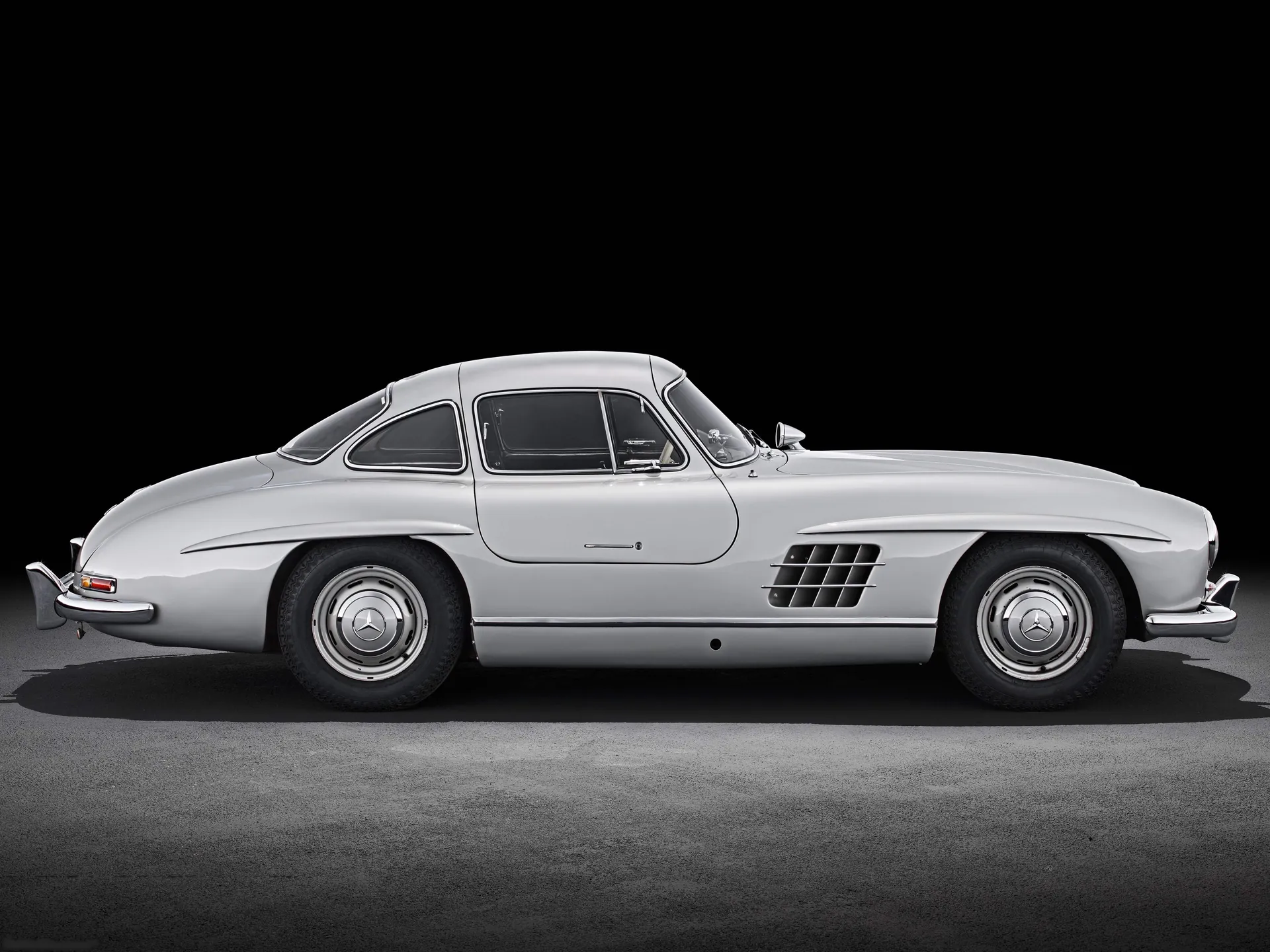 Mercedes-Benz 300 SL Gullwing (1954) - Side Profile