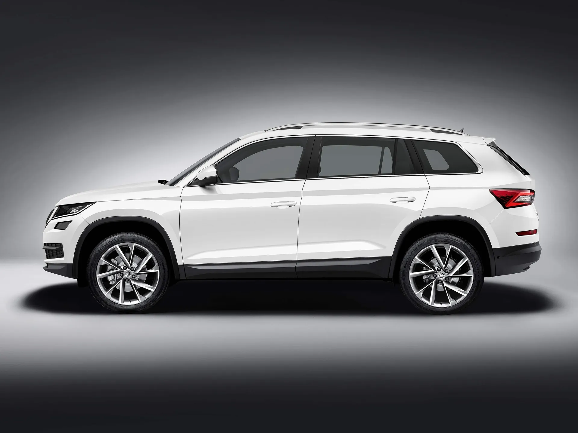 Skoda Kodiaq (2017) – boční profil