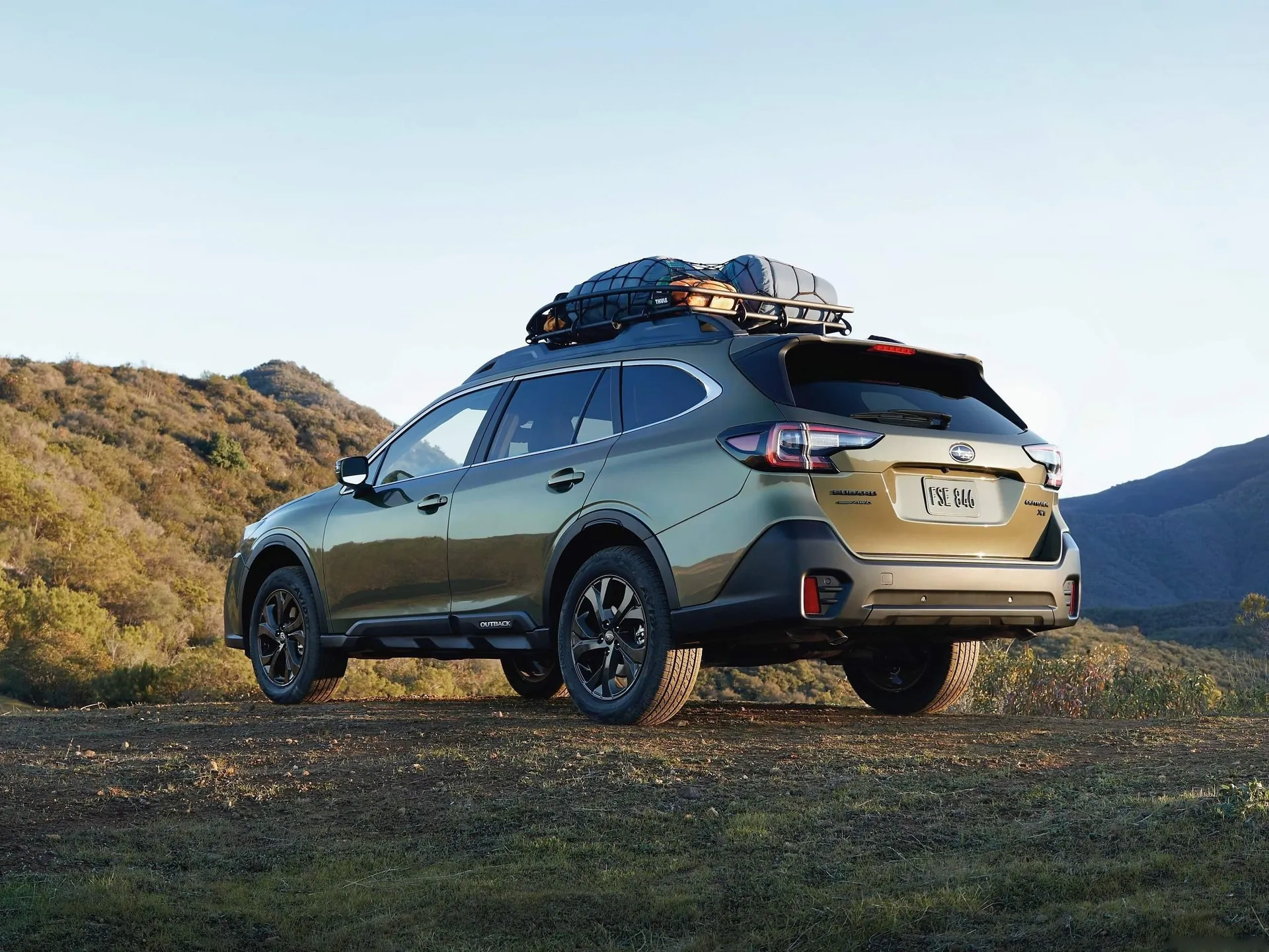 Subaru Outback (2020) – zadní tříčtvrteční pohled