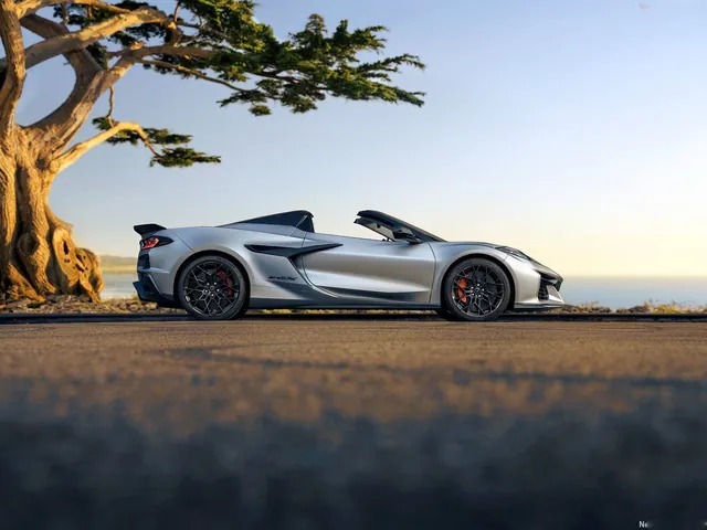 Chevrolet Corvette ZR1X Quail Silver Limited Edition (2026)