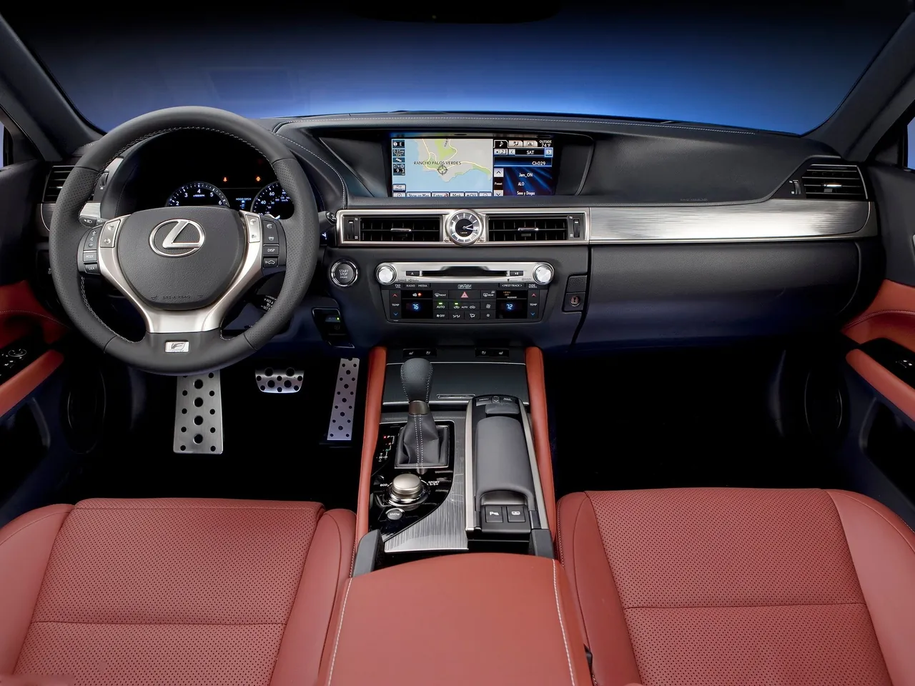 Lexus GS 350 F Sport (2013) – interiér