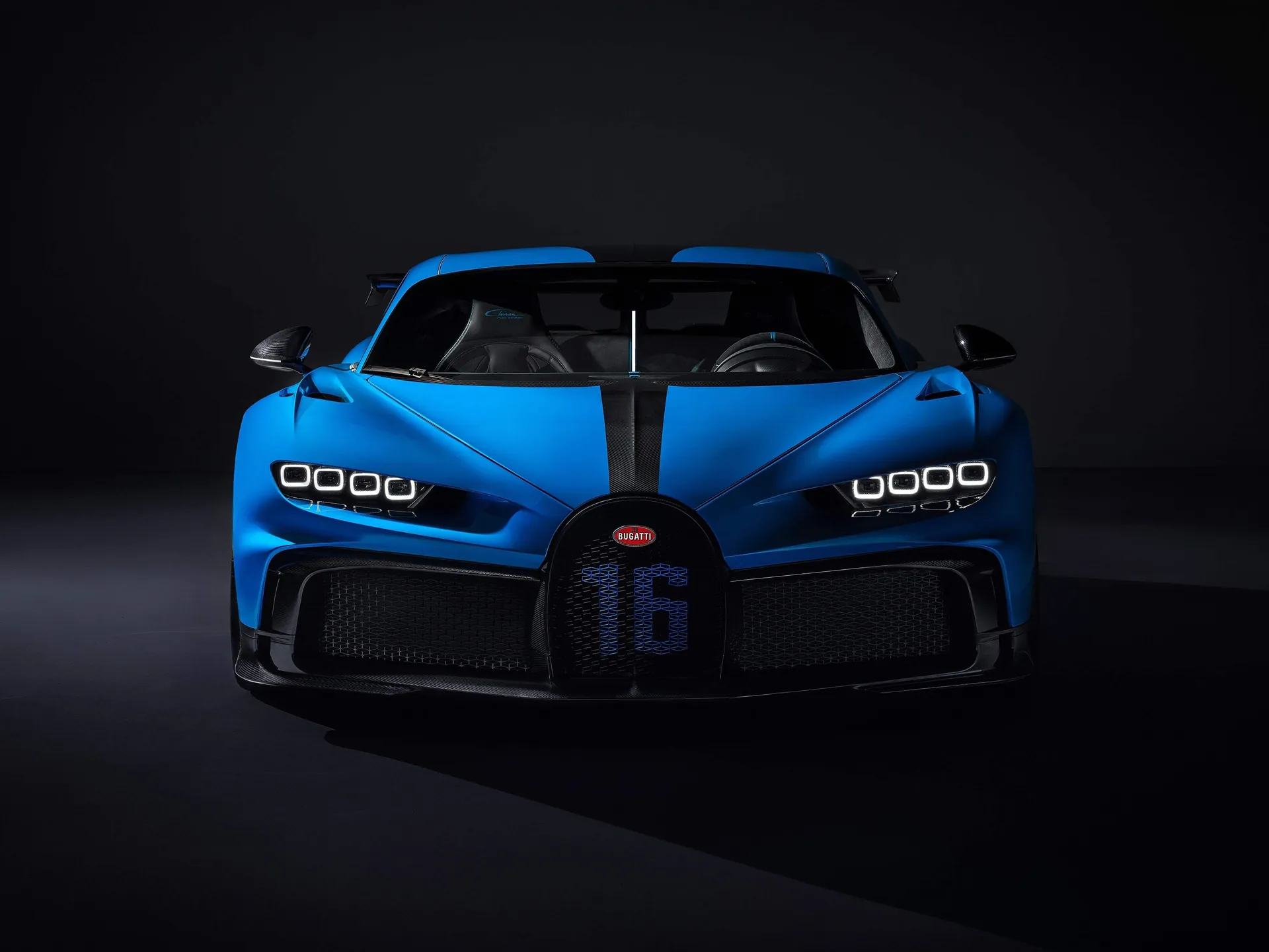 Bugatti Chiron Pur Sport (2021) – zepředu