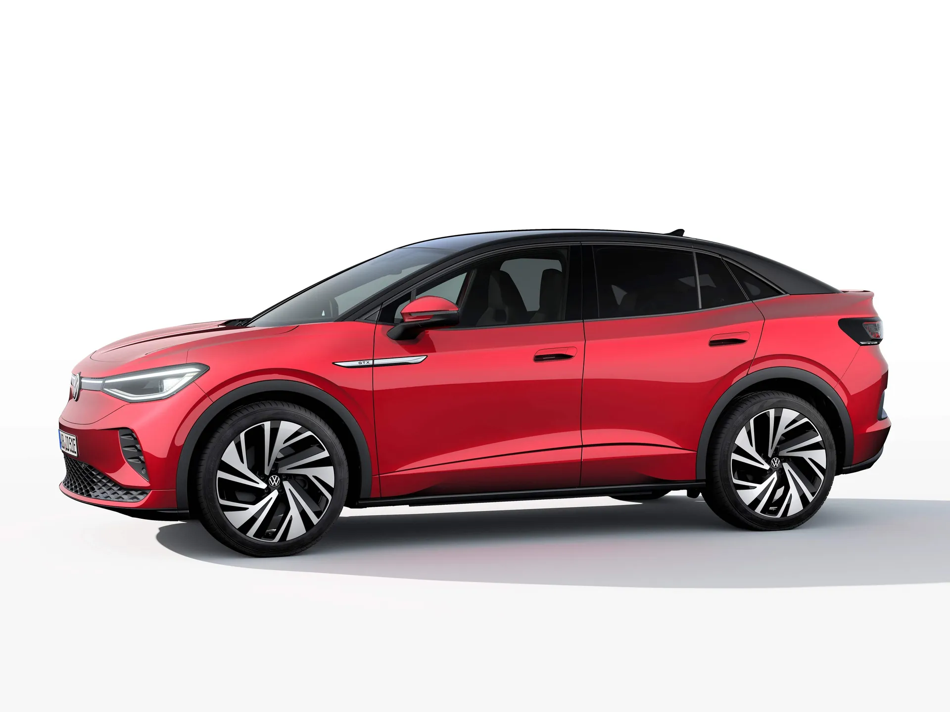Volkswagen ID.5 GTX (2022) – boční profil