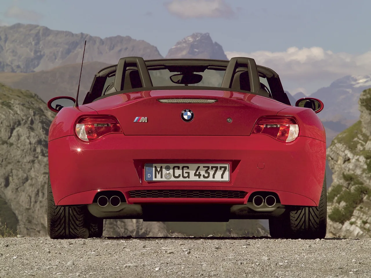 BMW Z4 M Roadster (2006) - Rear