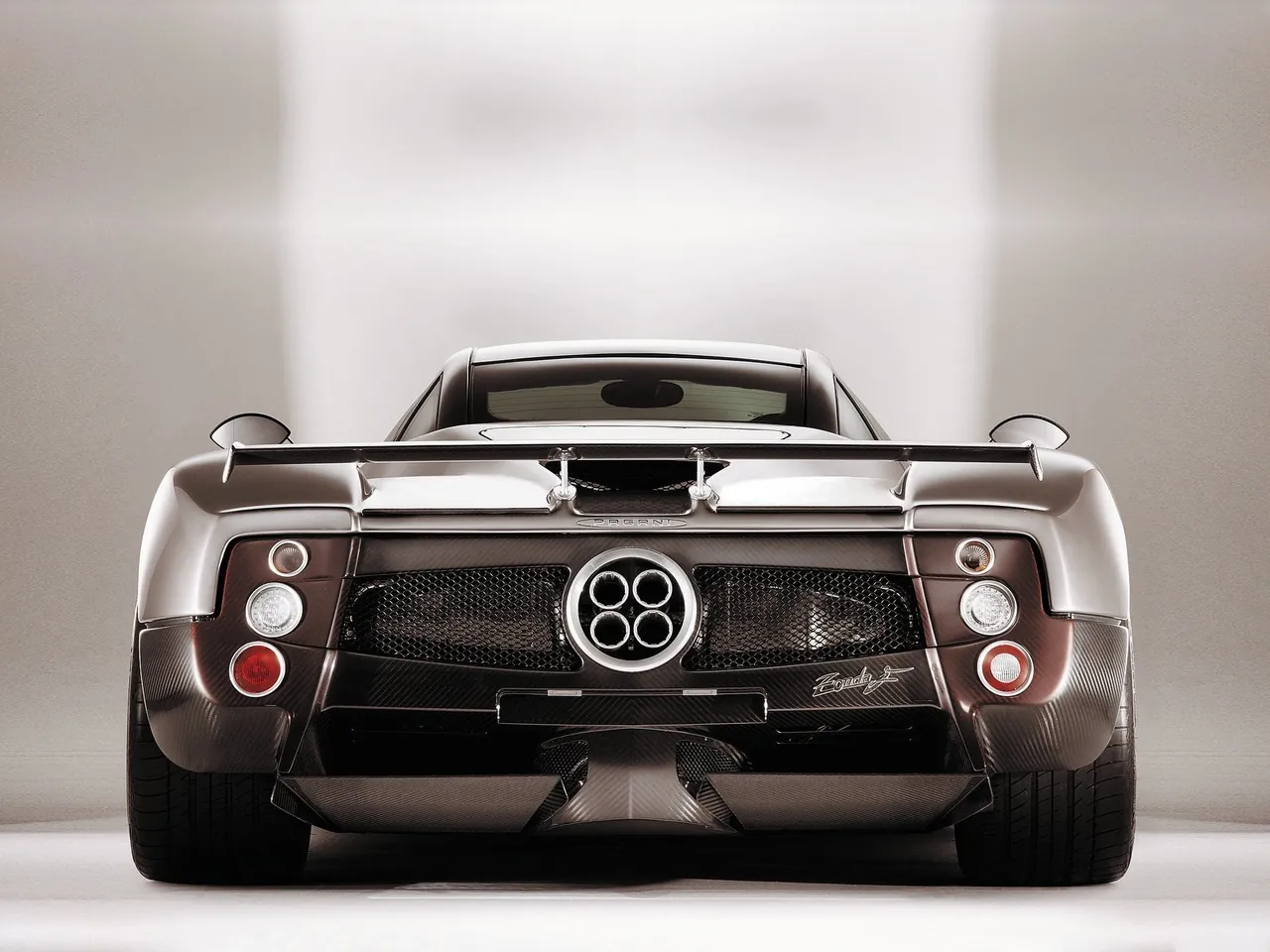 Pagani Zonda F (2005) – zezadu