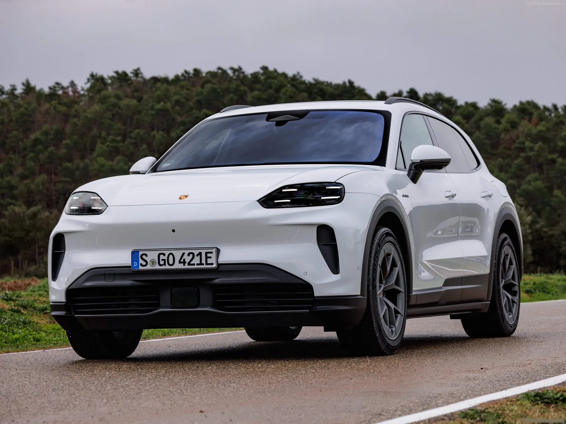 Porsche Cayenne Electric (2026)