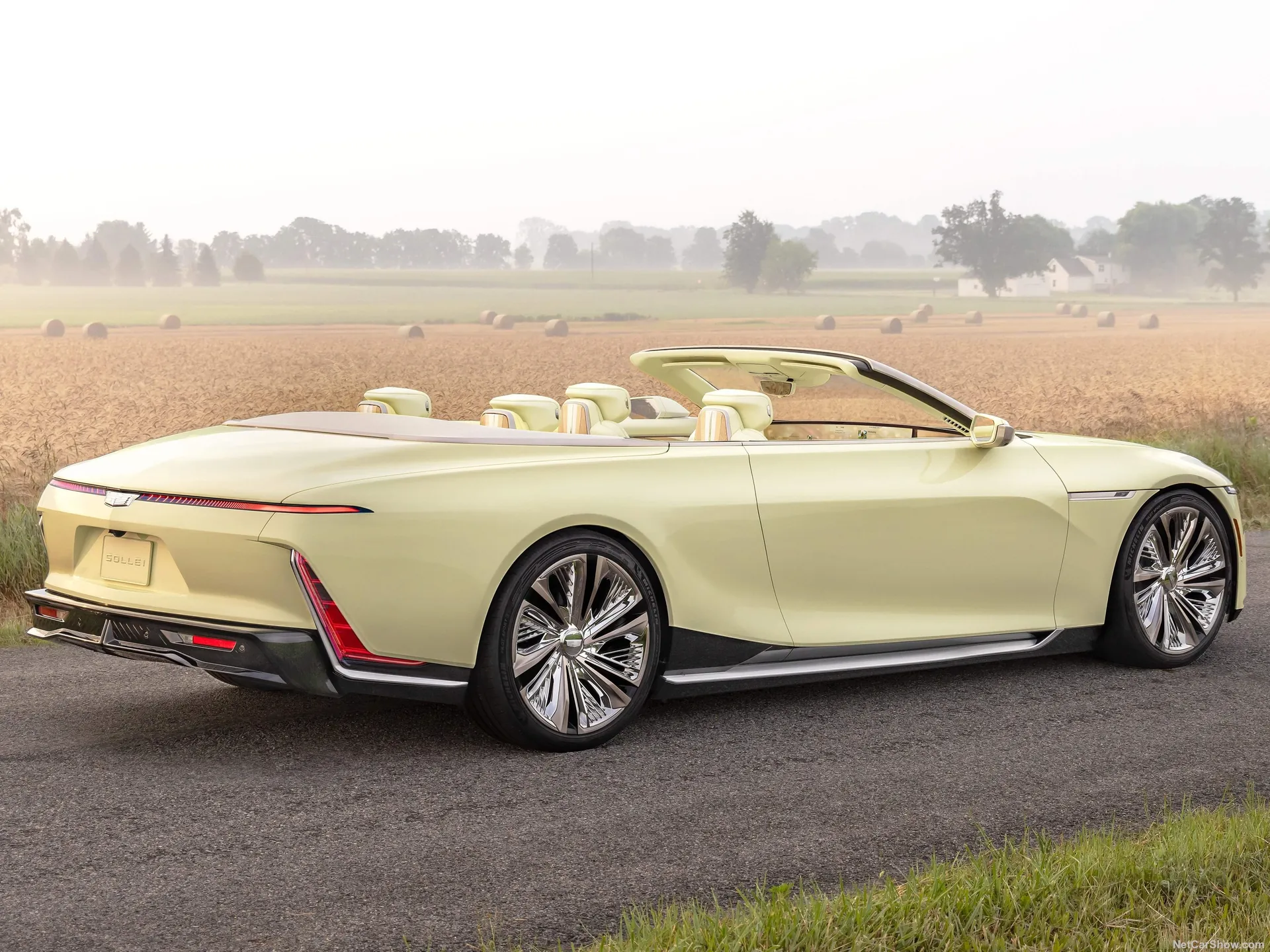 Cadillac Sollei Concept (2024) – zadní tříčtvrteční pohled