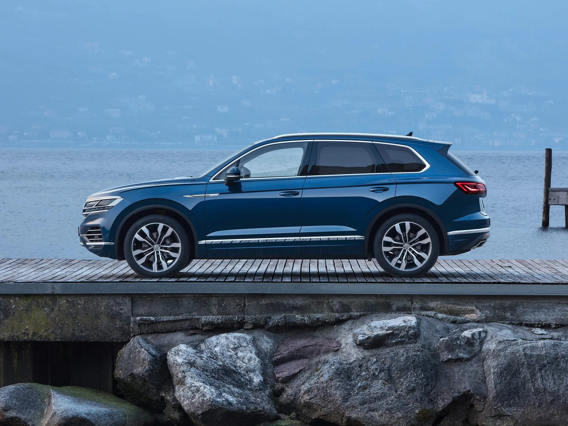 Volkswagen Touareg (2019) – boční profil
