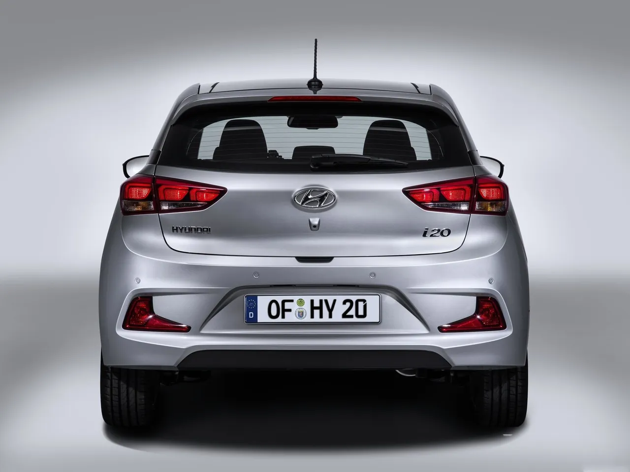 Hyundai i20 Coupe (2015) – zezadu