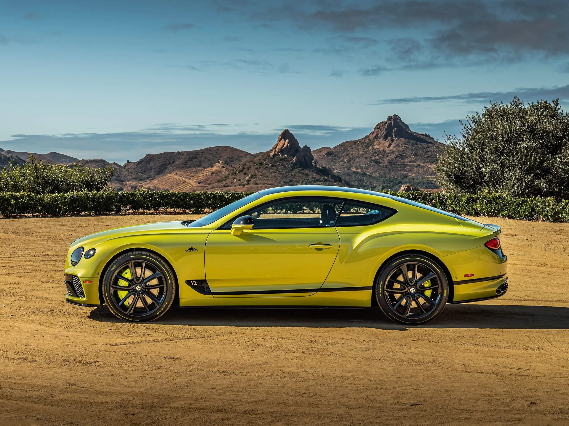 Bentley Continental GT Pikes Peak (2020) – boční profil