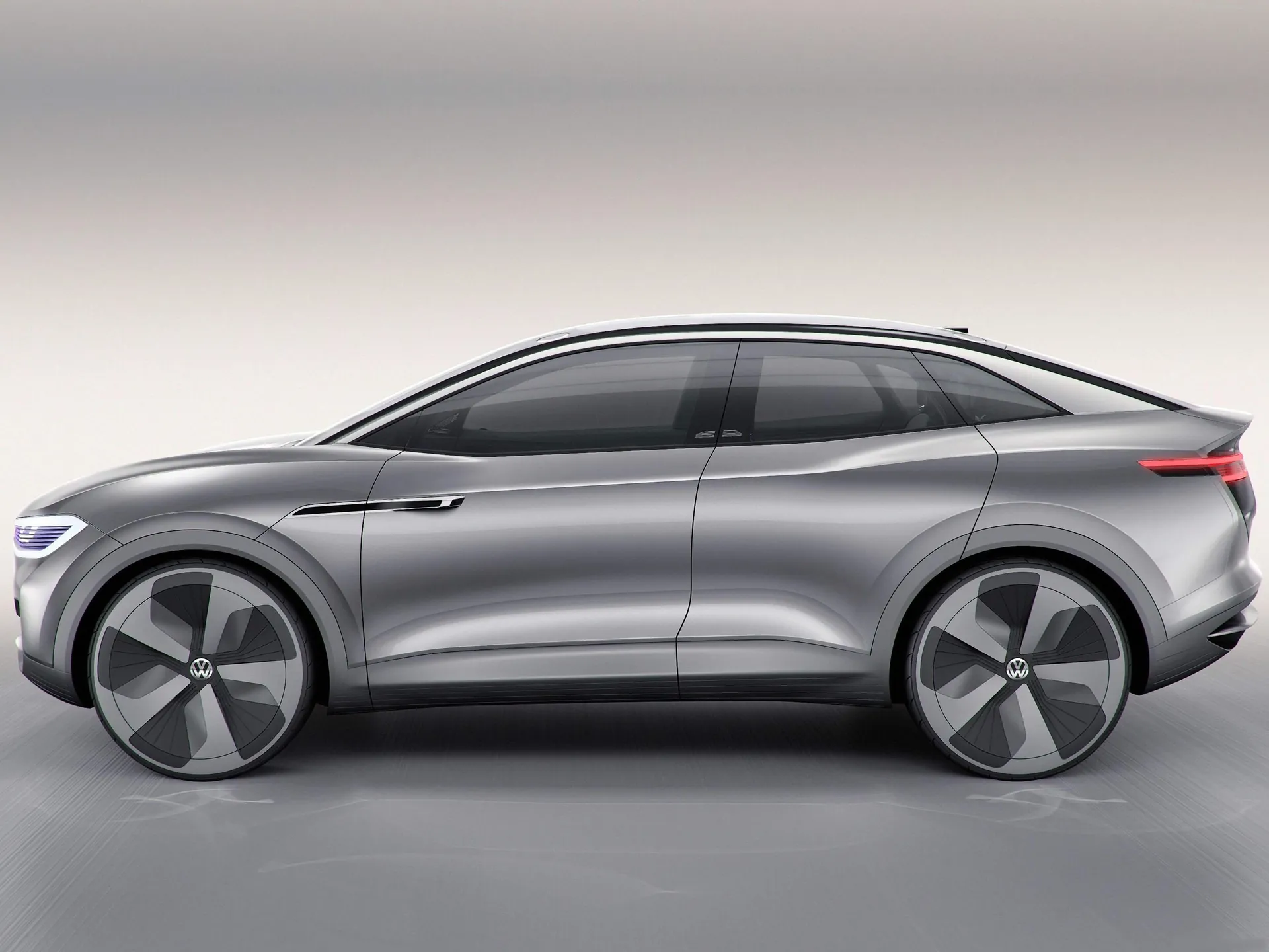 Volkswagen ID Crozz Concept (2017) – boční profil
