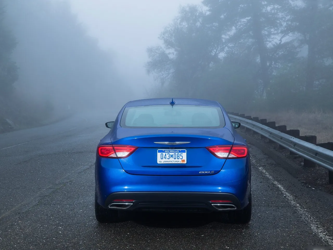 Chrysler 200 (2015) – zezadu