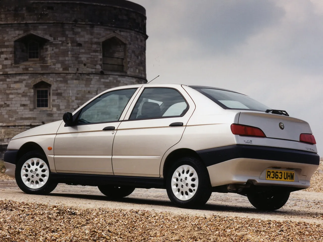 Alfa Romeo 146 (1997) - Rear Three-Quarter