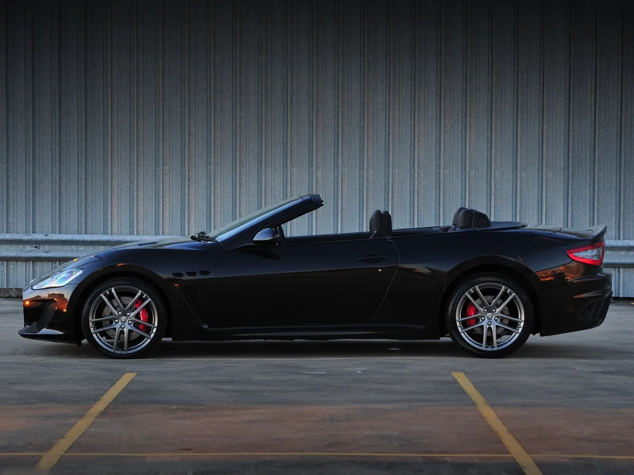 Maserati GranCabrio MC (2013) – boční profil