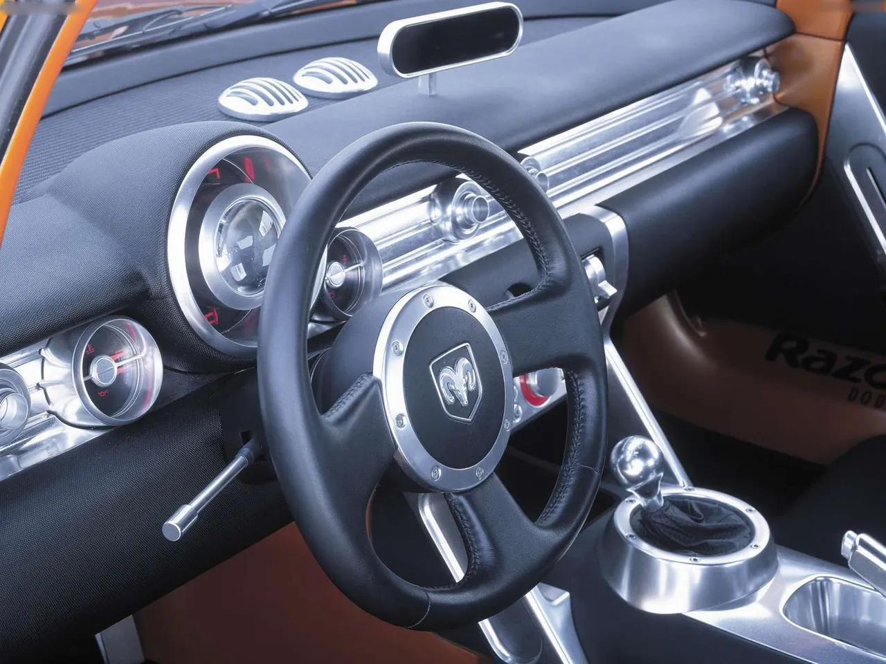 Dodge Razor Concept (2002) – interiér