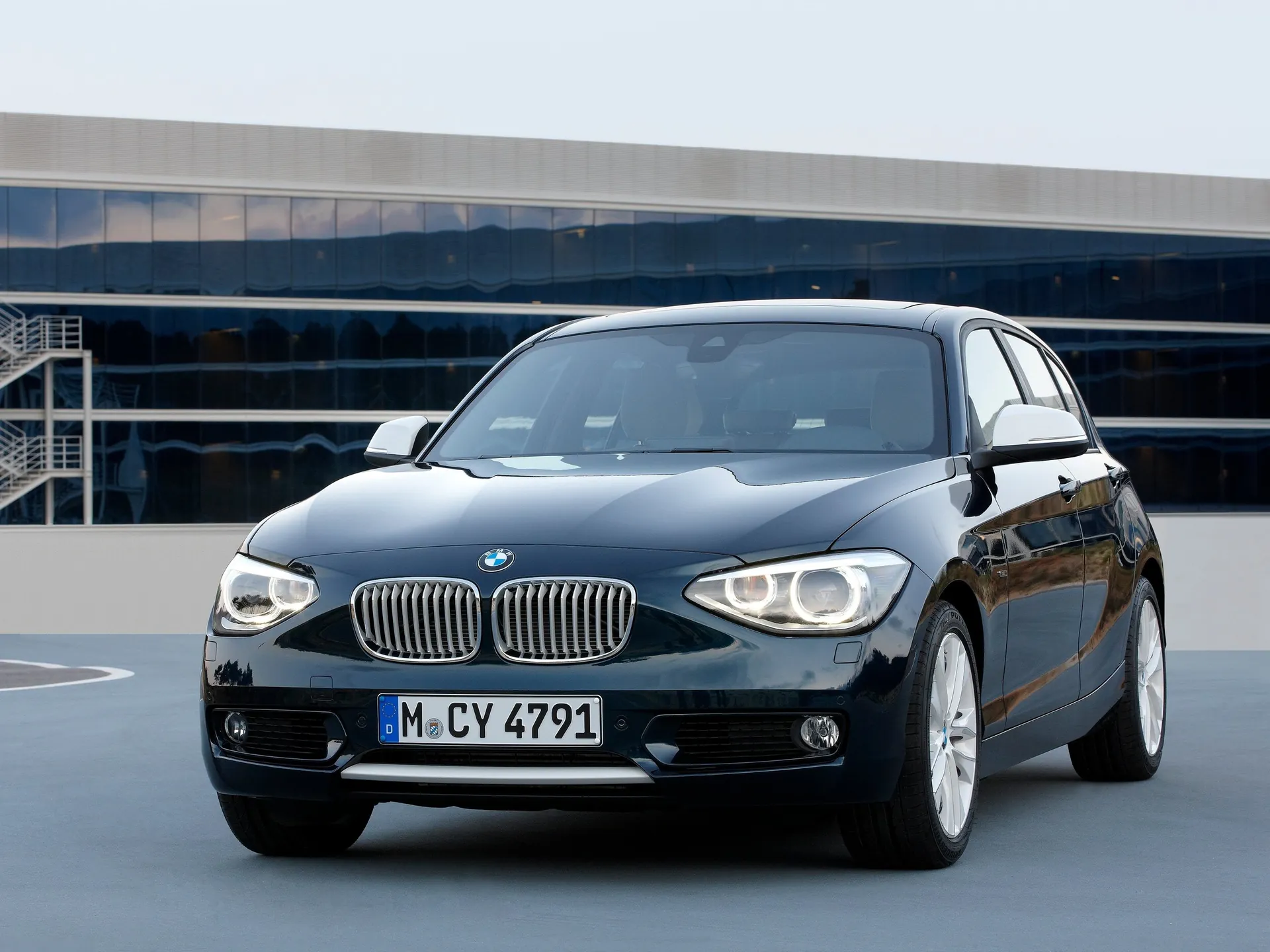 BMW 1-Series (2012)