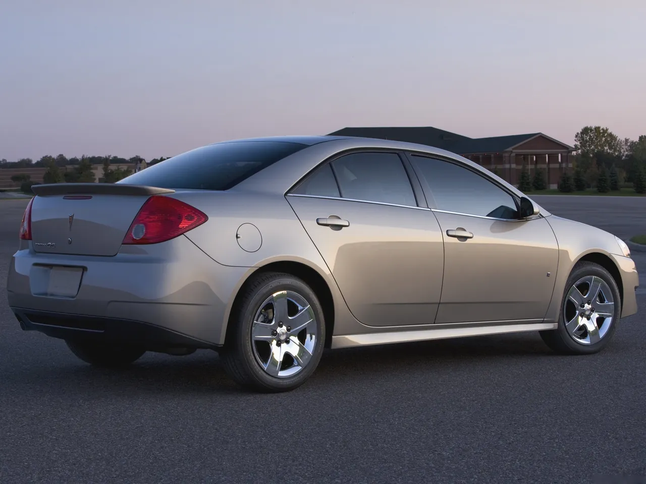 Pontiac G6 (2009) – zadní tříčtvrteční pohled