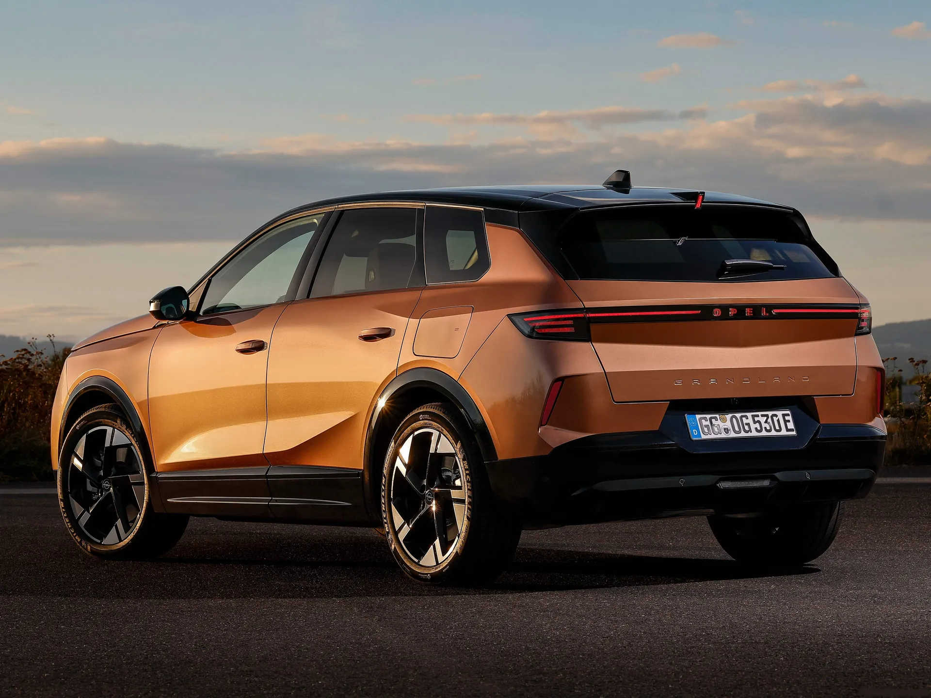 Opel Grandland (2025) – zadní tříčtvrteční pohled