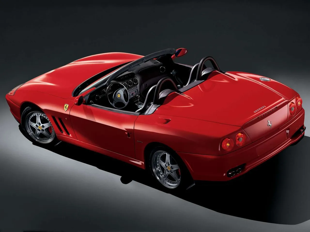 Ferrari 550 Barchetta Pininfarina (2001) – zadní tříčtvrteční pohled
