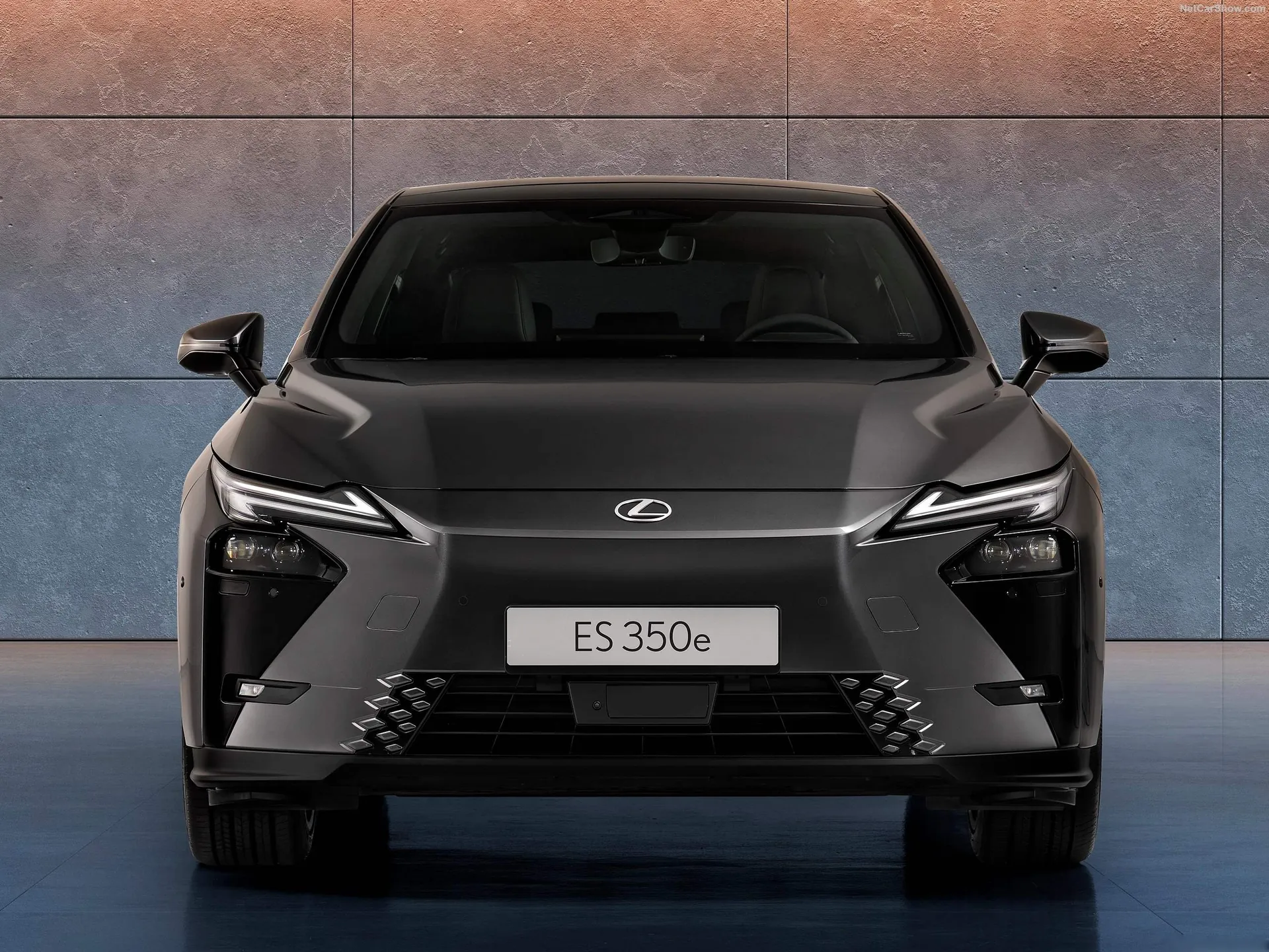 Lexus ES (2026) – zepředu