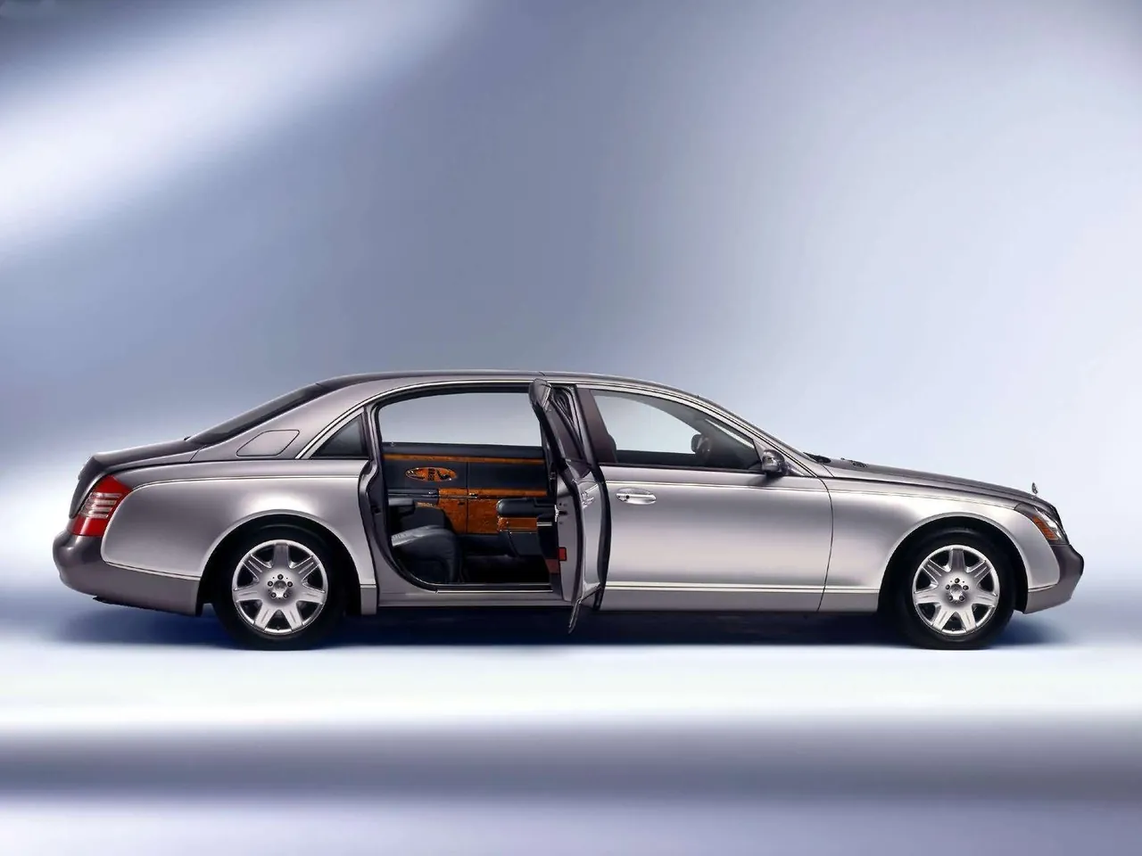 Maybach 62 (2002) – boční profil