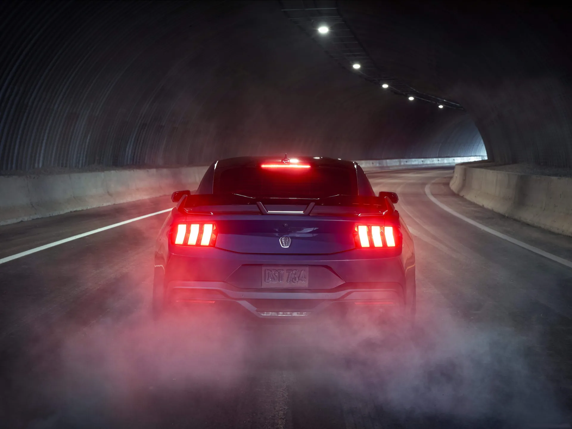 Ford Mustang Dark Horse (2024) – zezadu