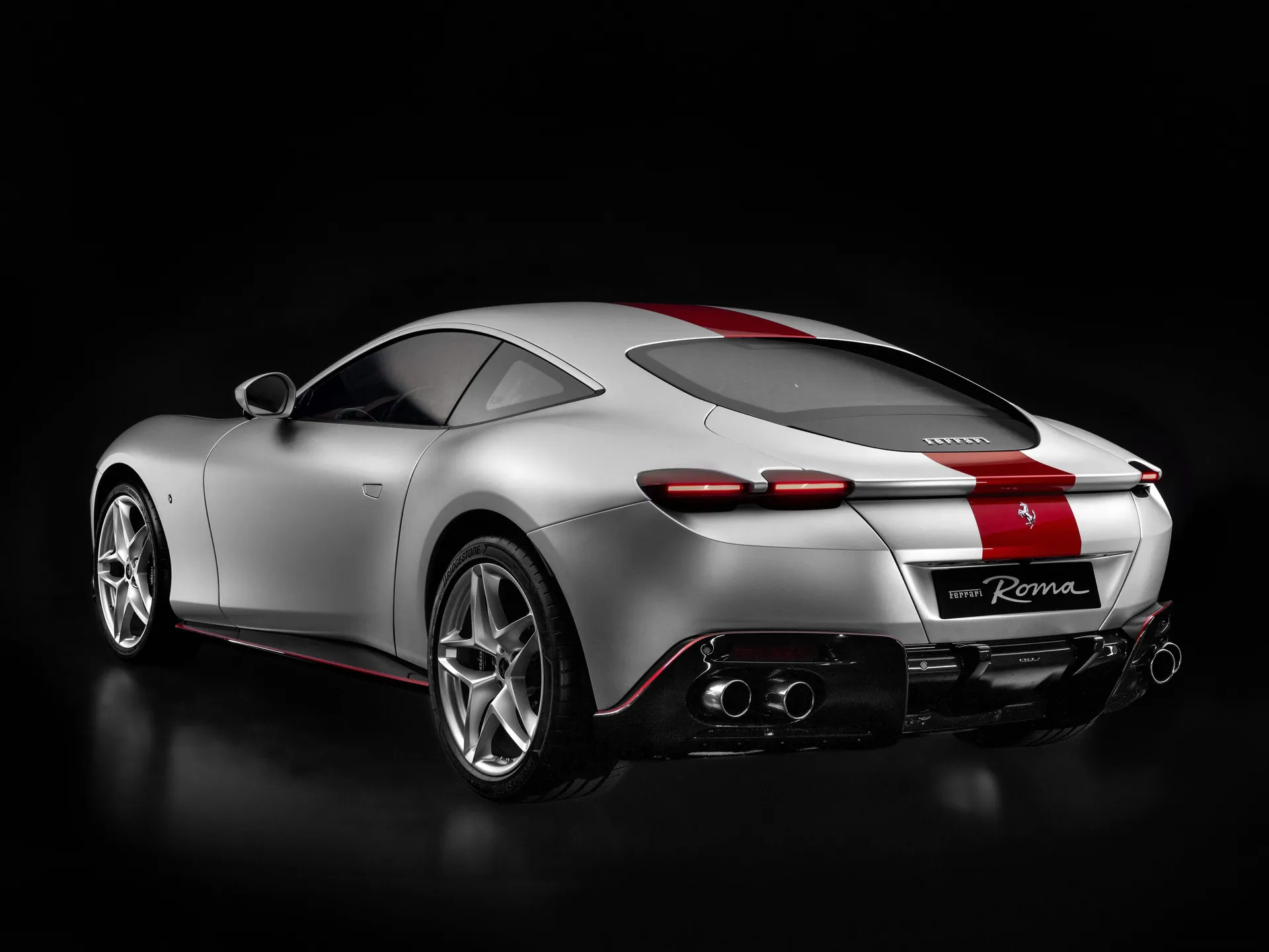 Ferrari Roma Tailor Made China (2023) – zadní tříčtvrteční pohled