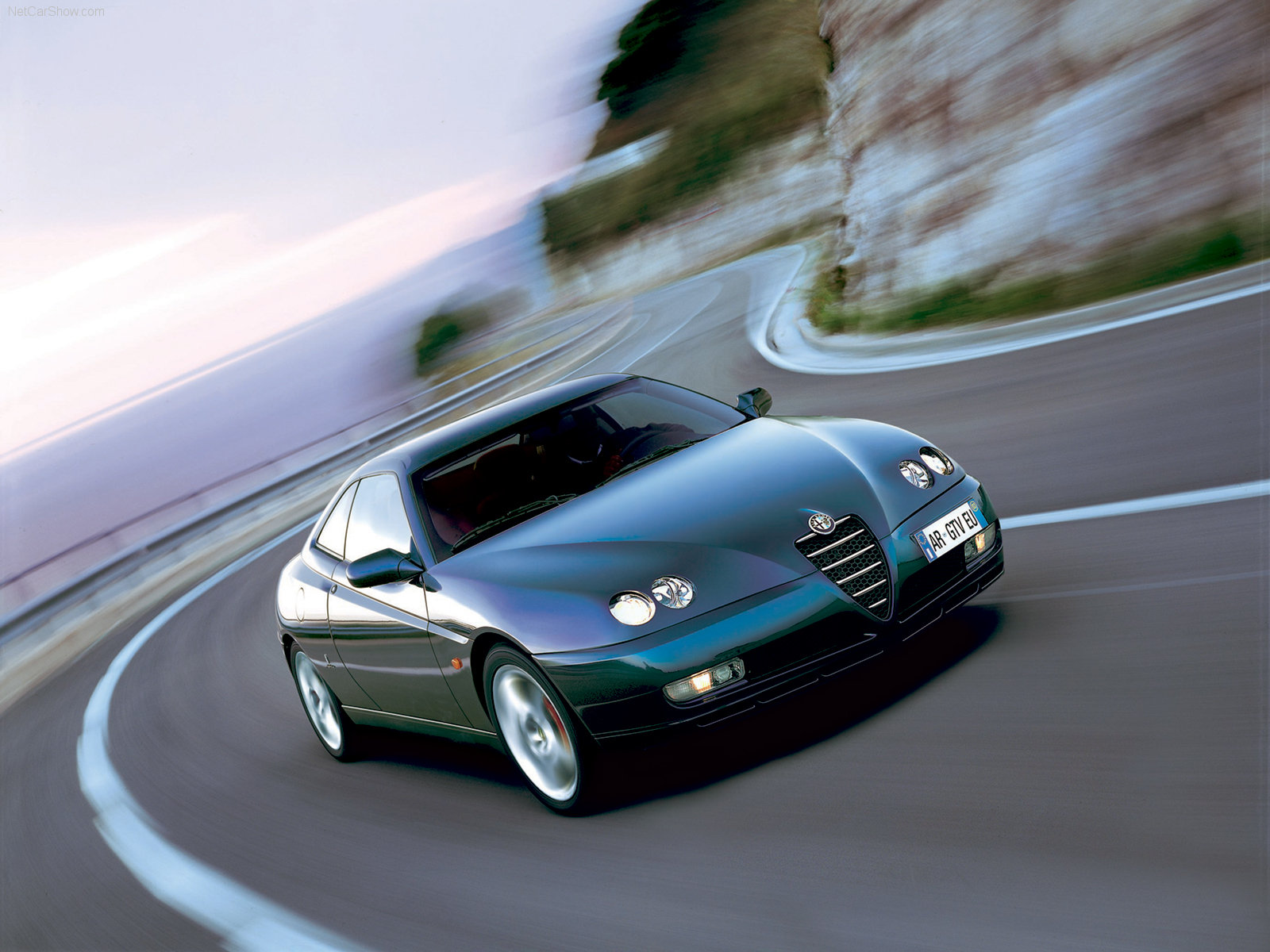 Alfa Romeo GTV (2003)