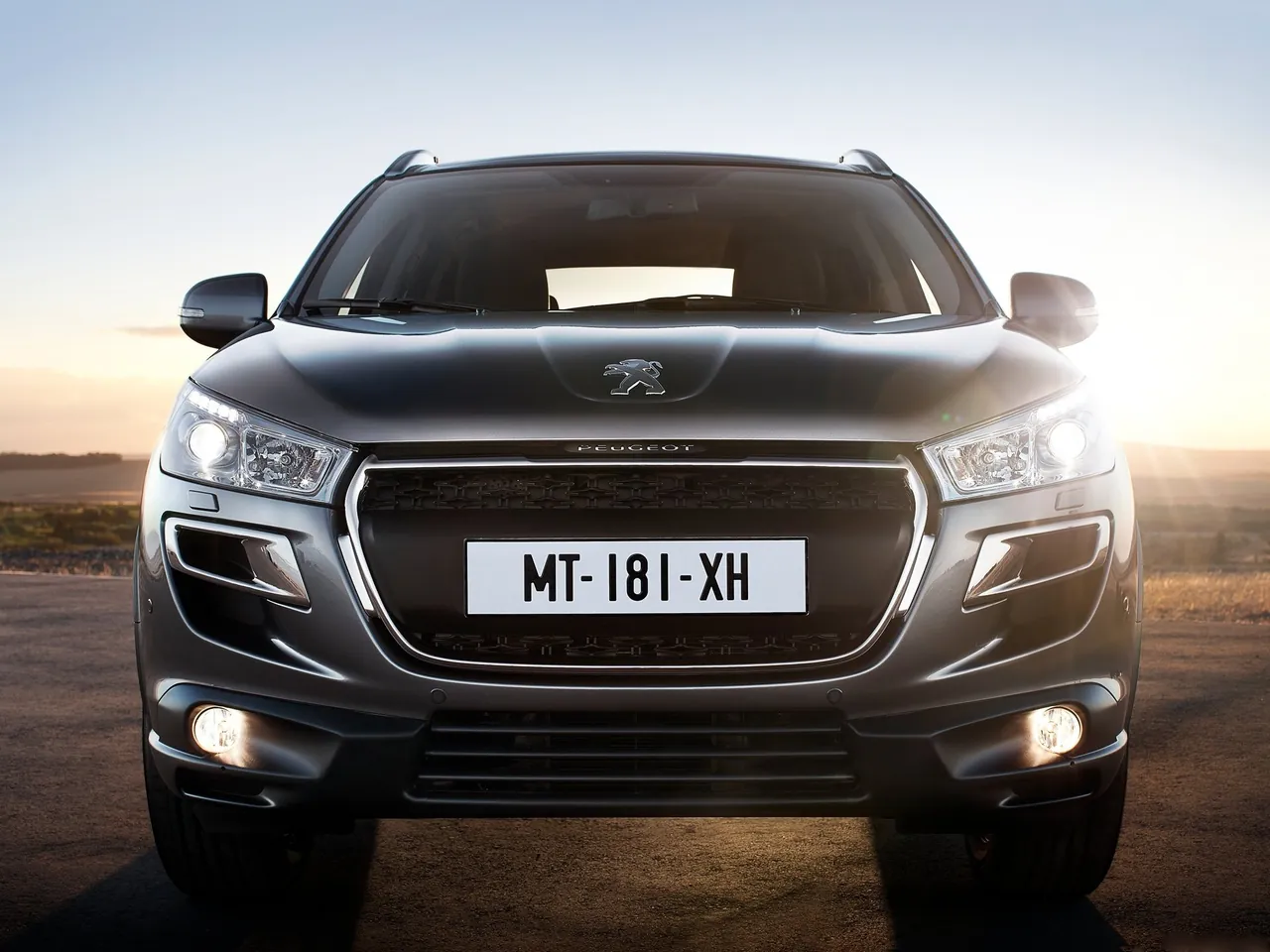 Peugeot 4008 (2013) – zepředu
