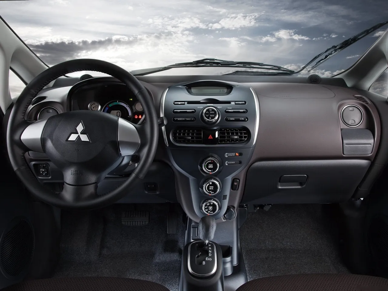 Mitsubishi i-MiEV [US] (2012) - Interior