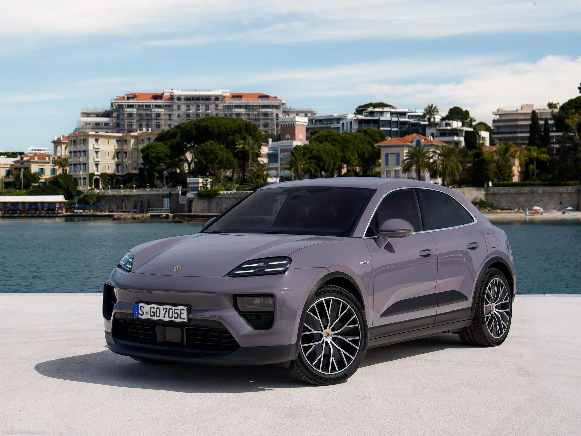 Porsche Macan (2025)