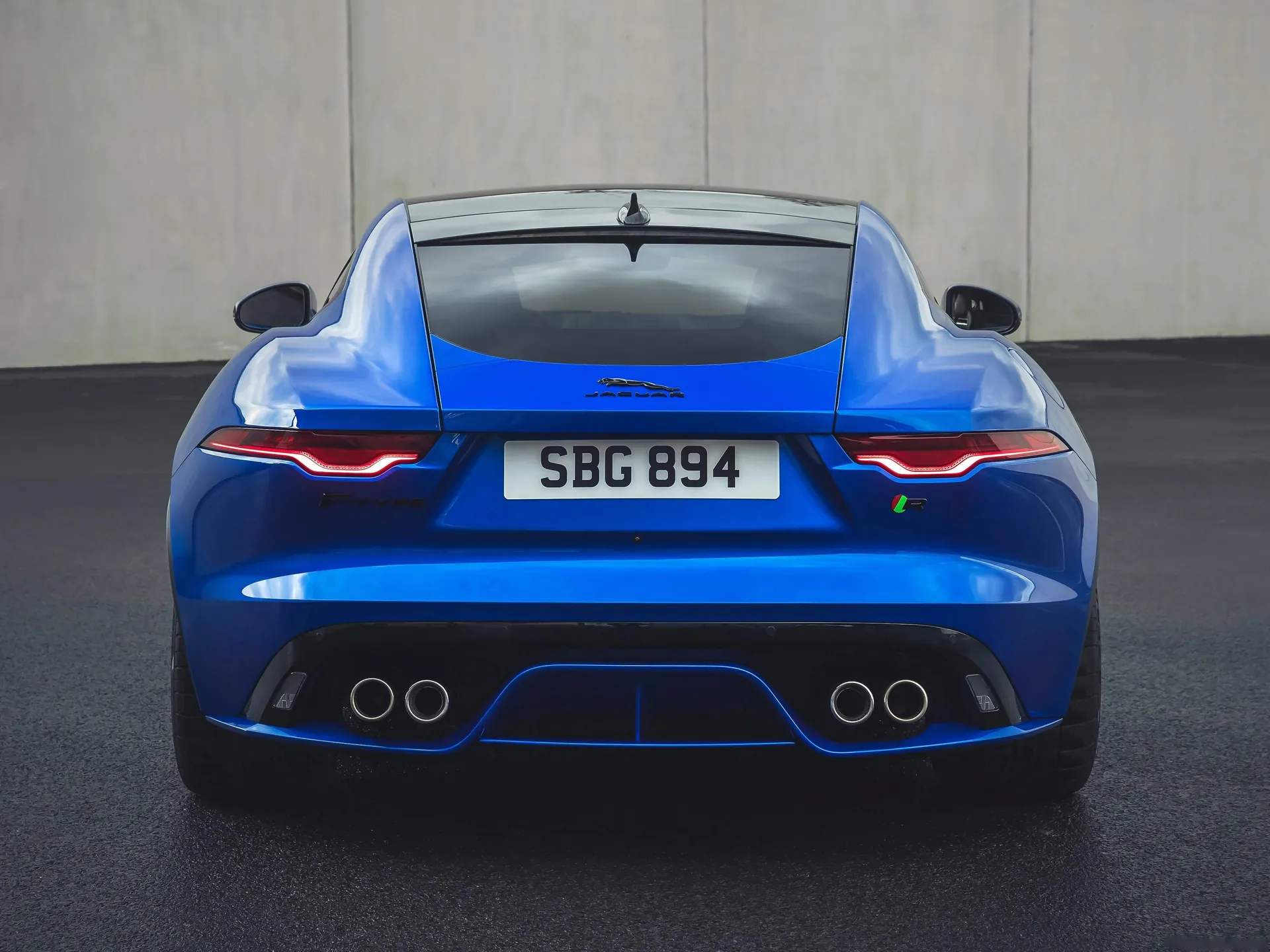 Jaguar F-Type (2021) – zezadu