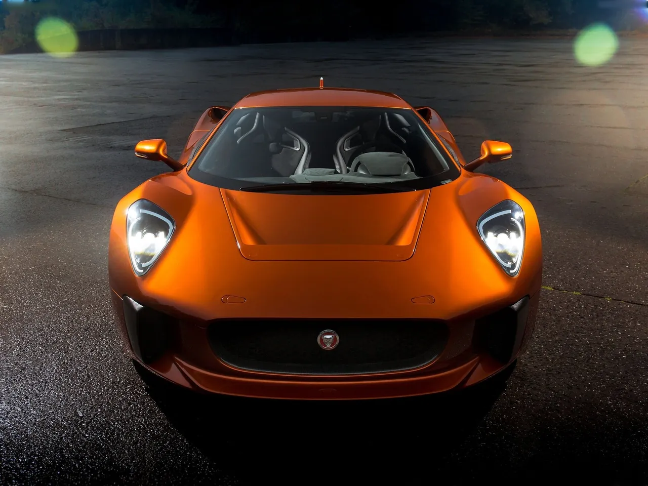 Jaguar C-X75 Bond Concept (2015) – zepředu