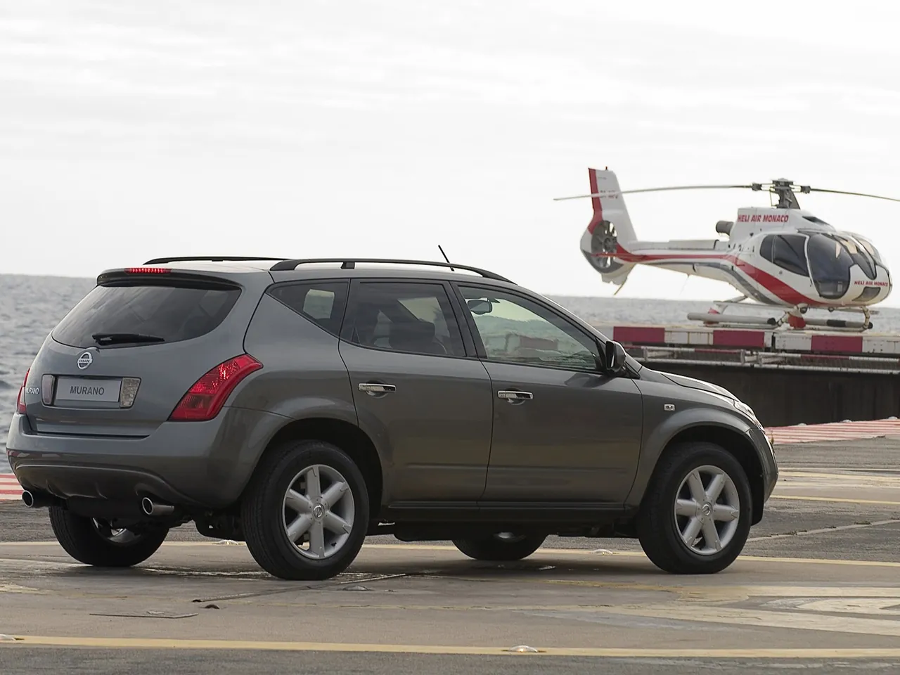 Nissan Murano (2005) – zadní tříčtvrteční pohled