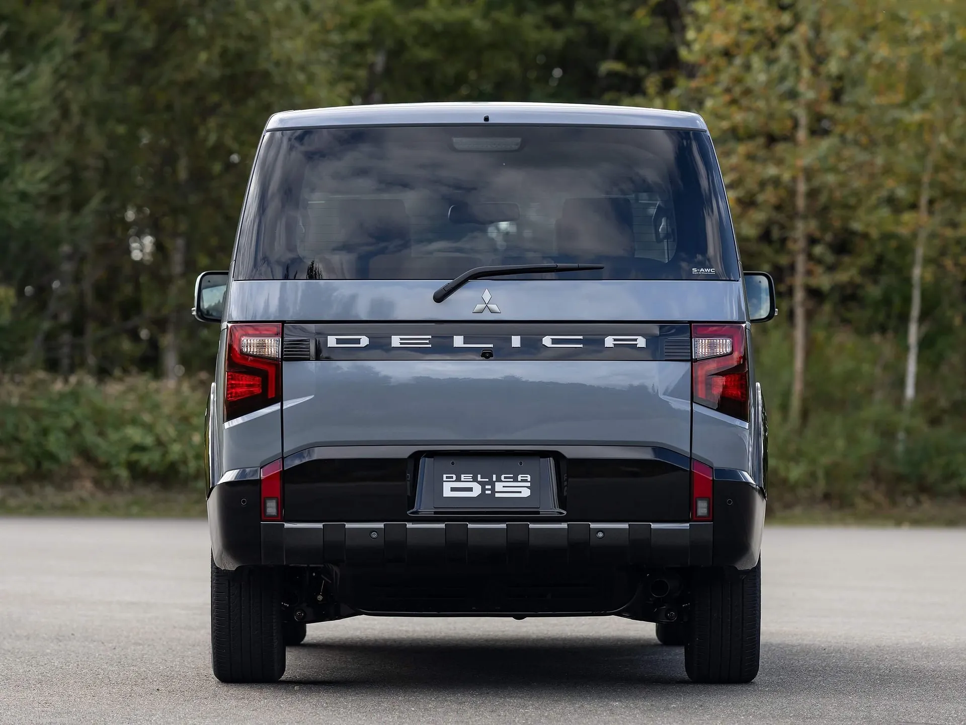 Mitsubishi Delica D5 Concept (2025) – zezadu