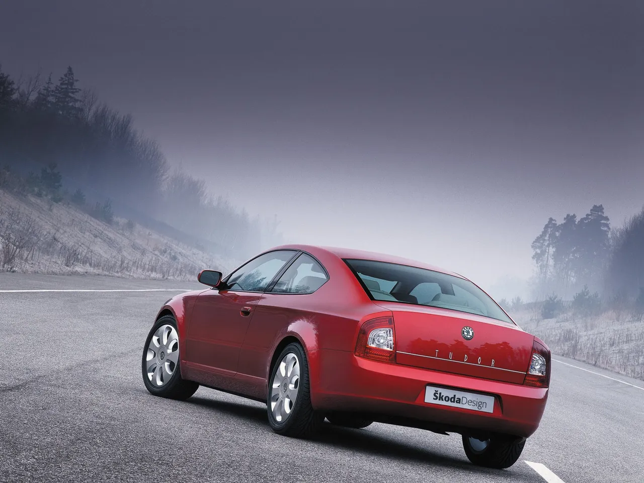 Skoda Tudor Concept (2002) – zadní tříčtvrteční pohled