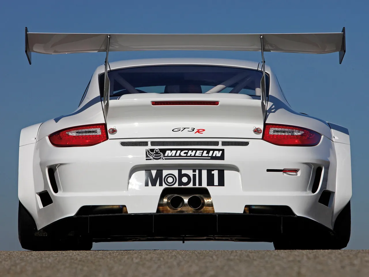 Porsche 911 GT3 R (2010) - Rear