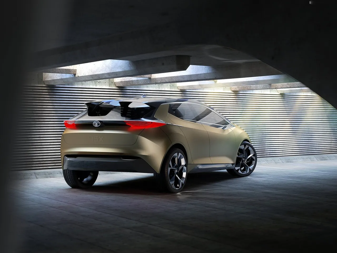Tata 45X Concept (2018) – zadní tříčtvrteční pohled