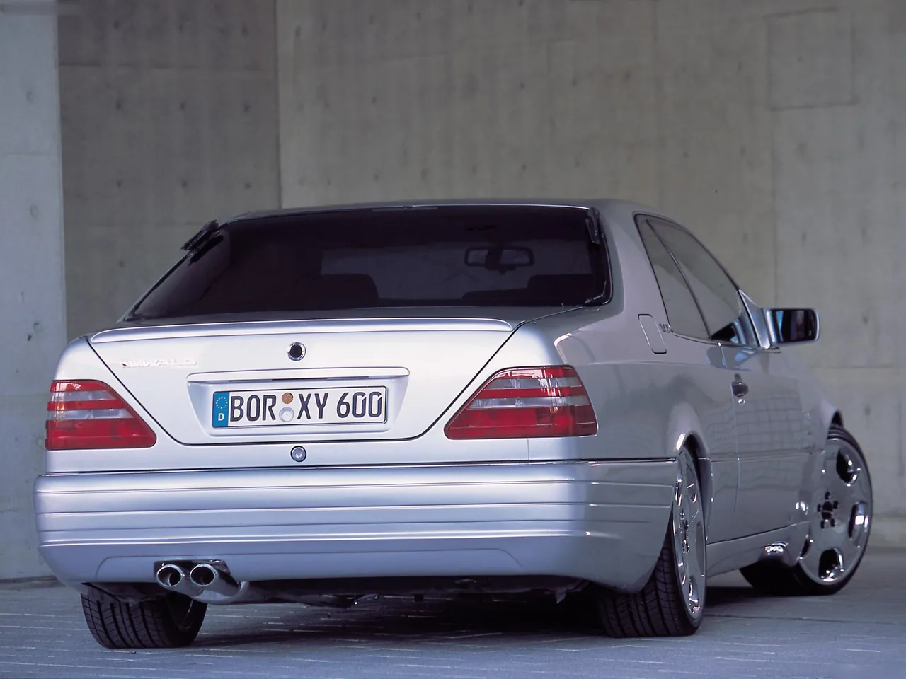 Wald Mercedes-Benz CL-Class W140 (2001) – zadní tříčtvrteční pohled