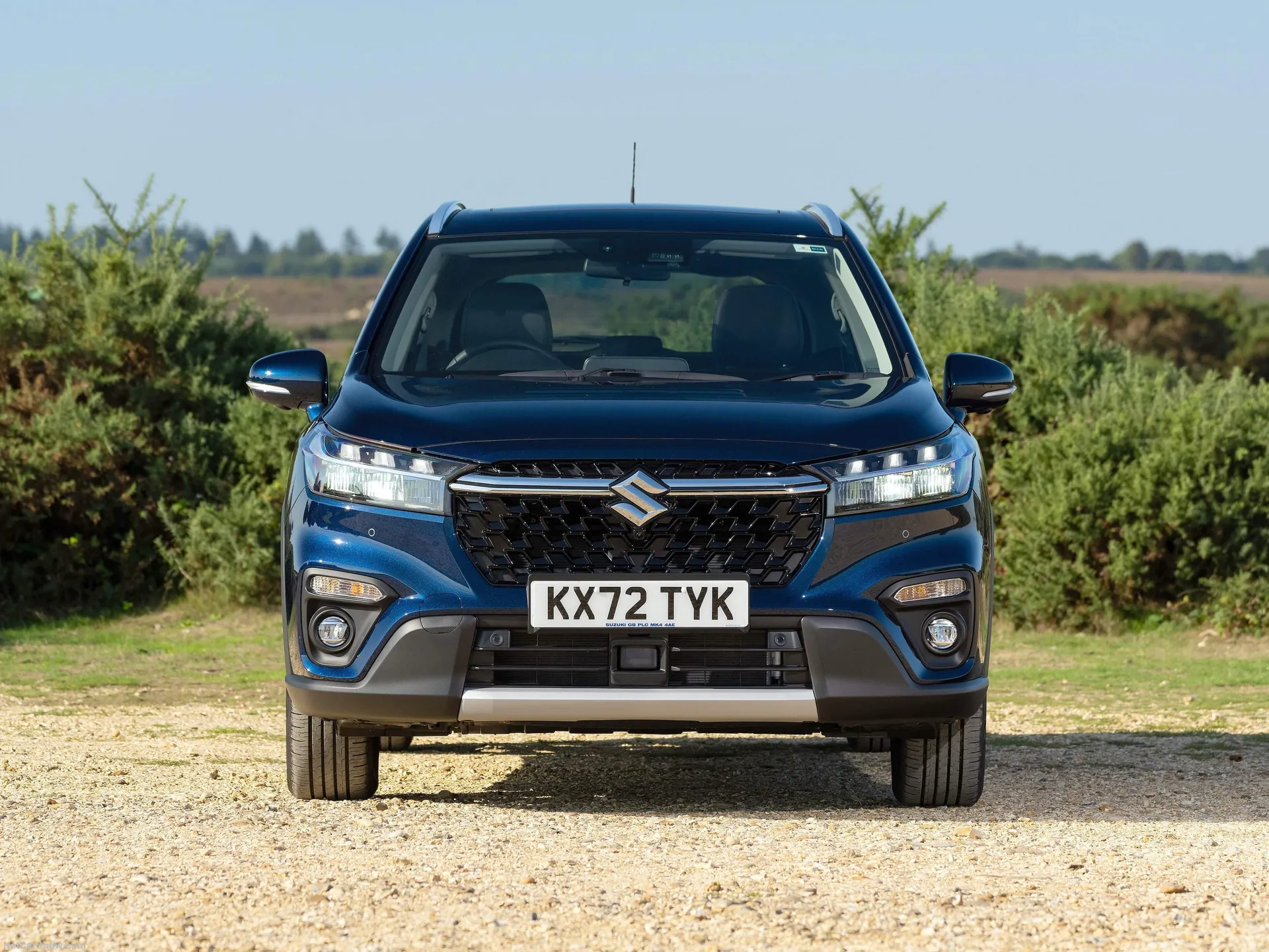 Suzuki S-Cross Full Hybrid [UK] (2022) - Front