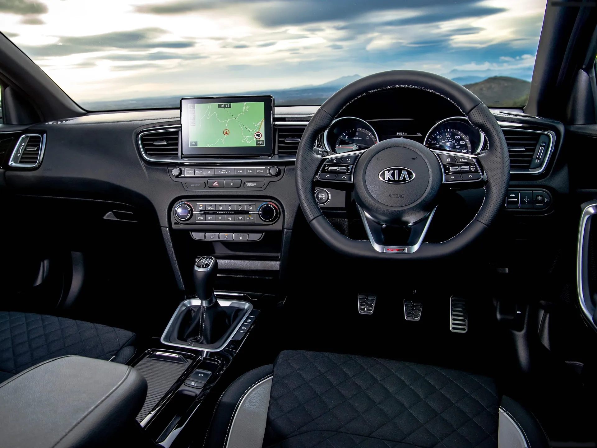 Kia ProCeed [UK] (2019) - Interior