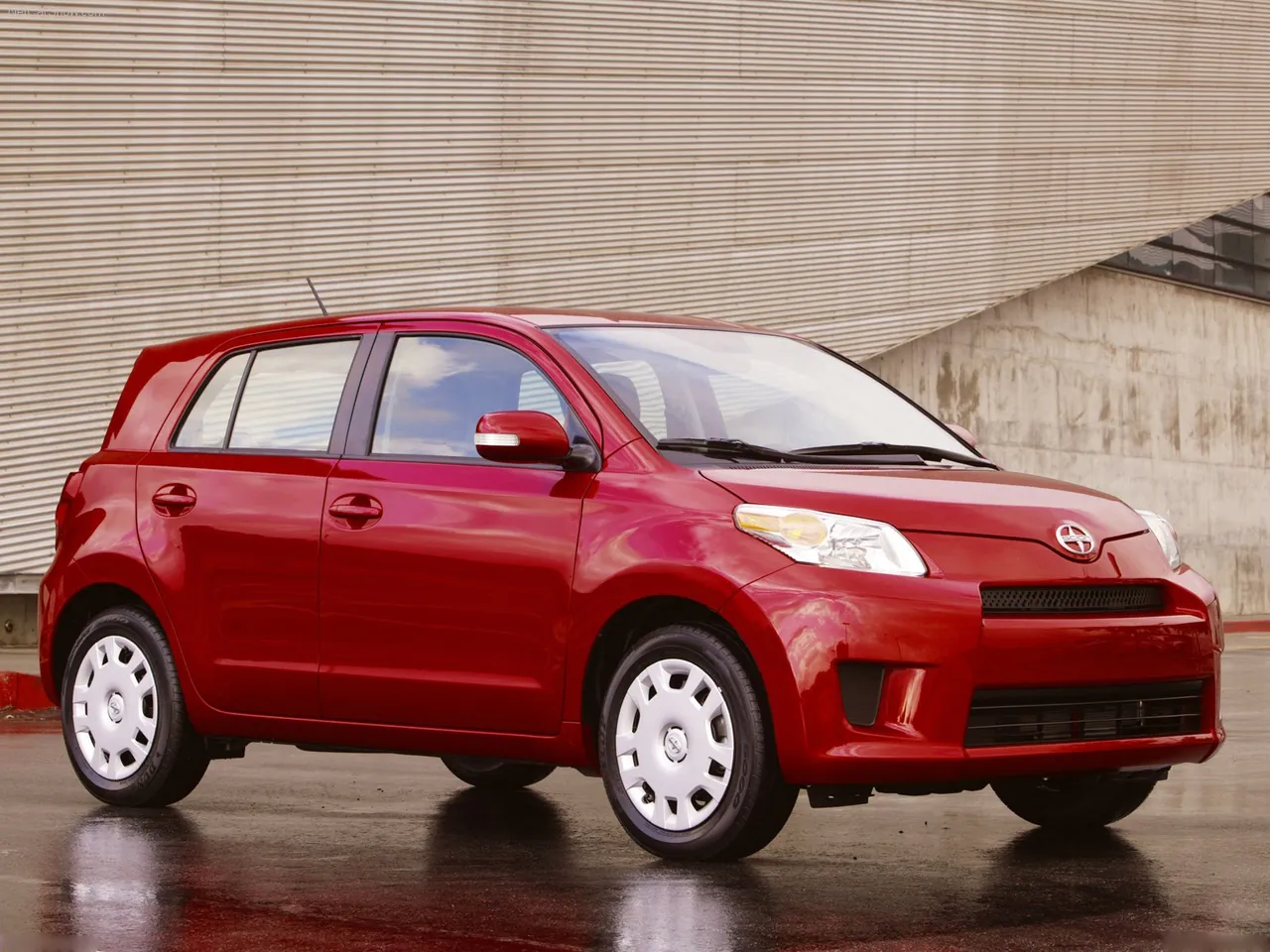 Scion xD (2008)